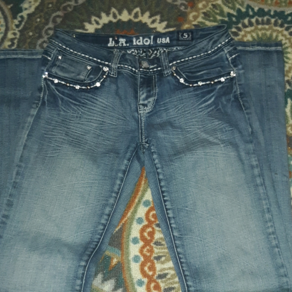 Jeans - Picture 2 of 3